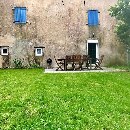 Le Quins Sans Quins - Calme Et Confort Exteriör bild